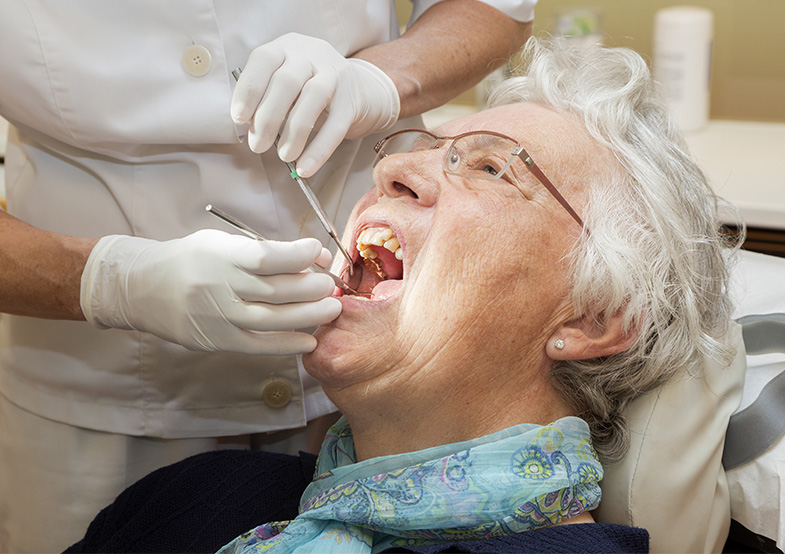 retirement home dentures
